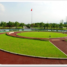阿壩州透水性混凝土彩色路面 透水混凝土地面  透水混凝土如何施工  透水混凝土道路廠家 彩色壓?；炷翉S家 免費(fèi)輔導(dǎo)