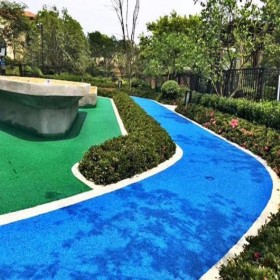 中衛(wèi)市 環(huán)保透水混凝土 生態(tài)彩色透水地坪 市政建設(shè) 學(xué)校操場(chǎng)地坪 廠家免費(fèi)到地指導(dǎo)